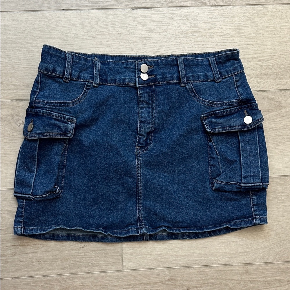Dark Blue Denim Mini Skirt with Pockets